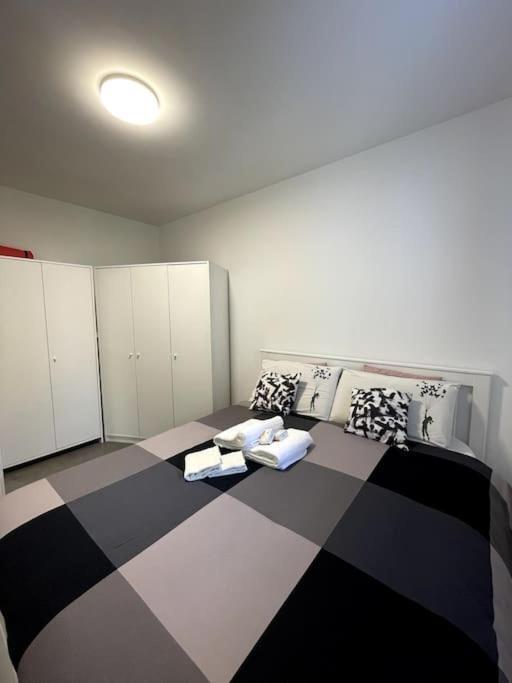 Five Stars Comfort Apartment Lugano Near The Lake Buitenkant foto